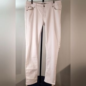 NWT - Puzzle  Classic Jeans - Size 11/12